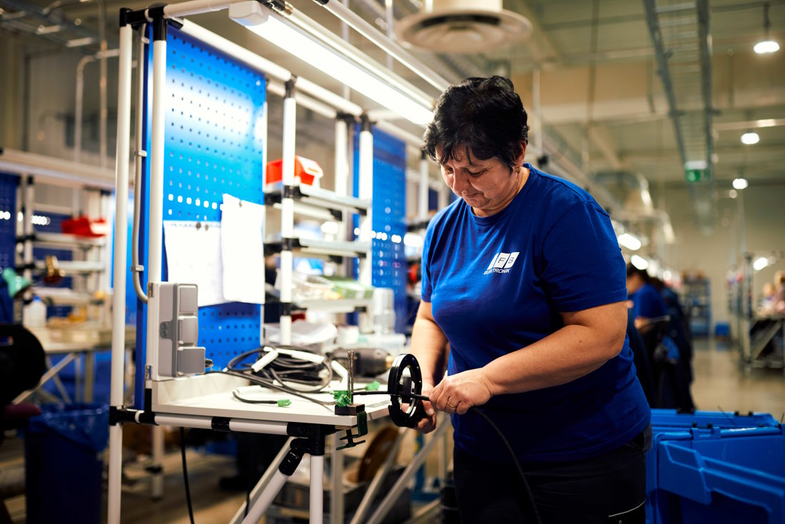 Technológie a postupy pri výrobe káblových zväzkov